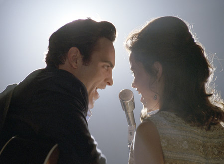 Walk The Line-6-450-Joaquin Phoenix and Reese Witherspoon
